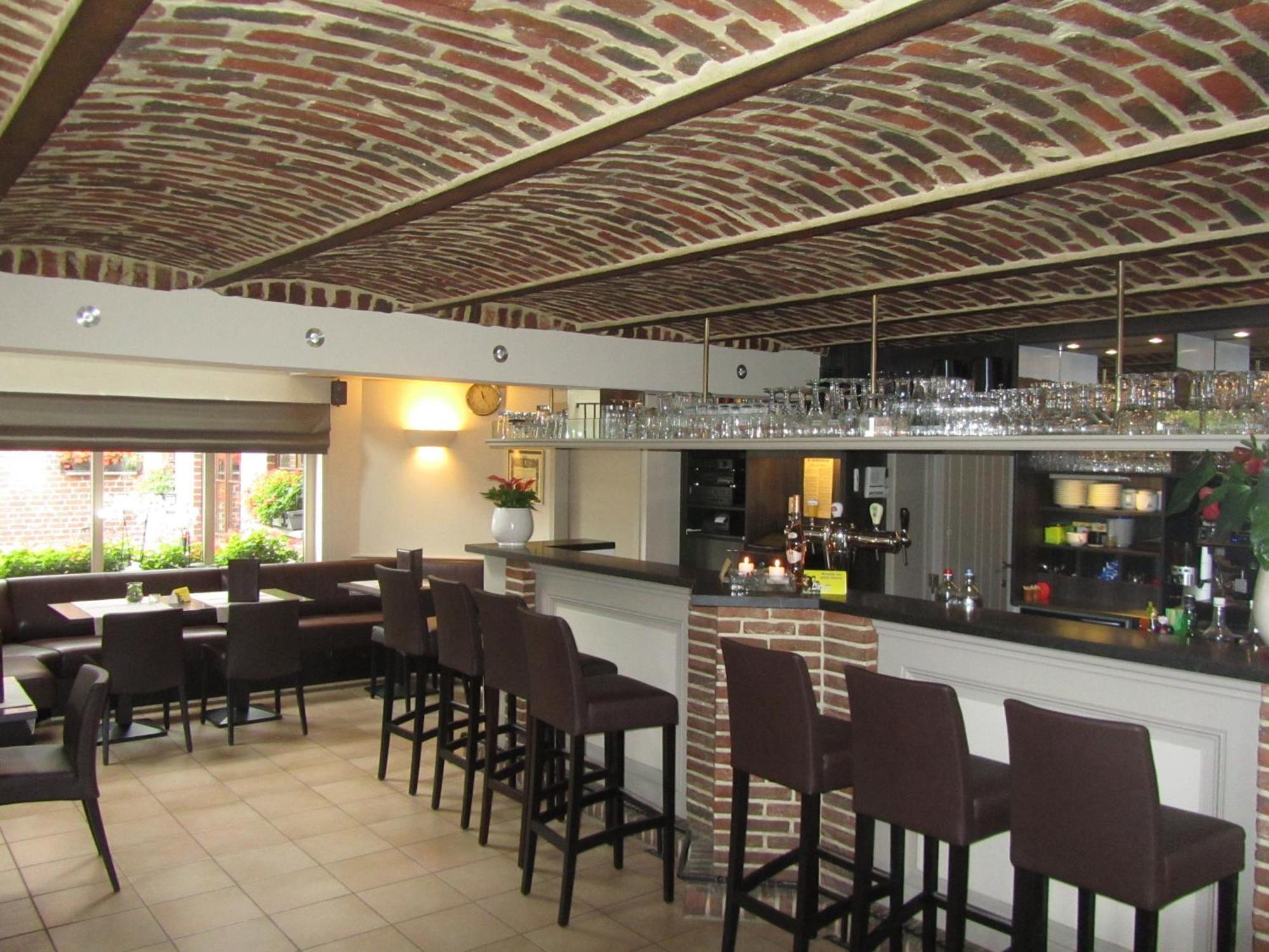Klein Nederlo Hotel