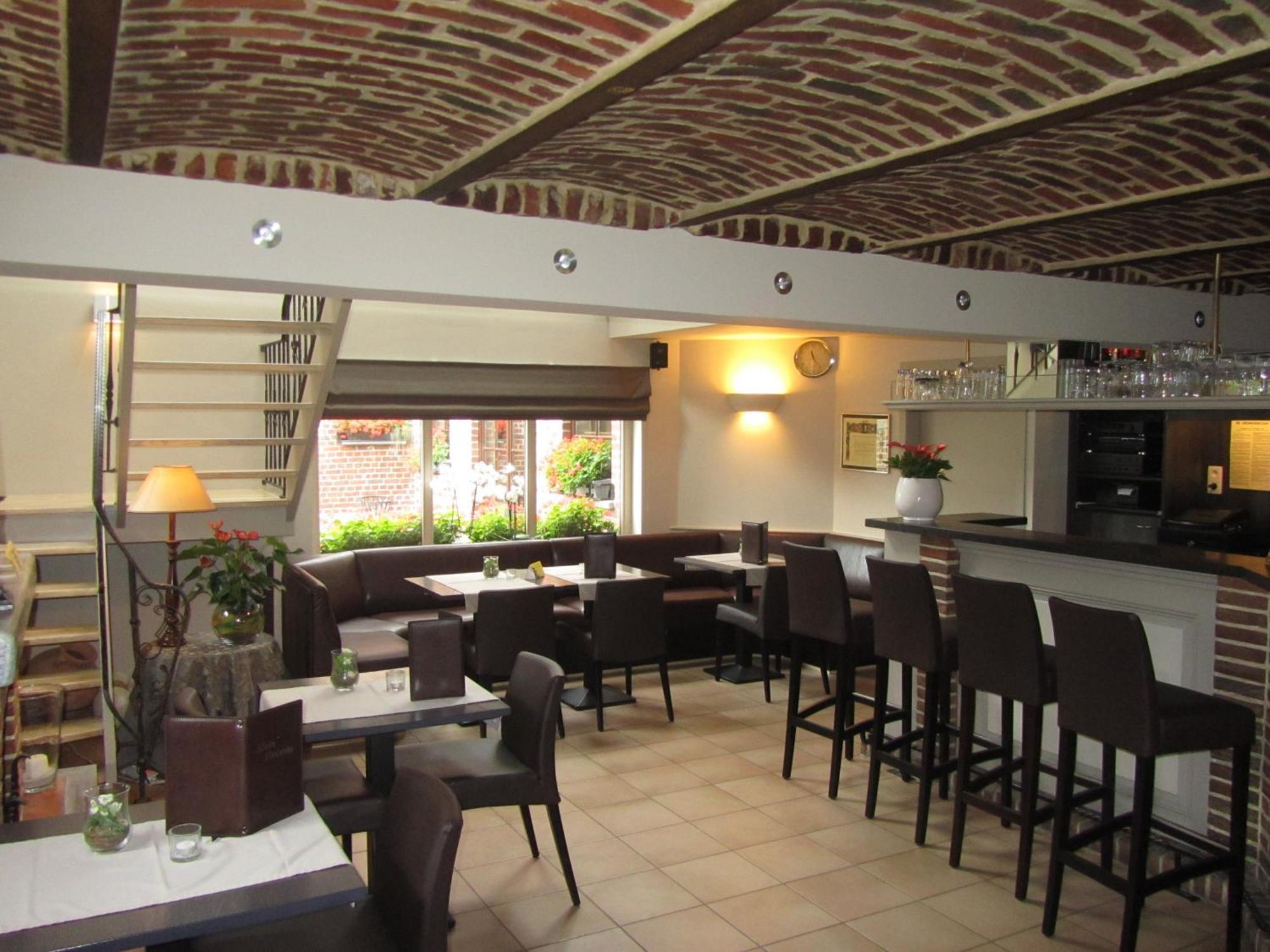 Klein Nederlo Hotel